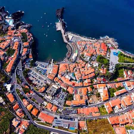 Enchanted Bay * Câmara de Lobos