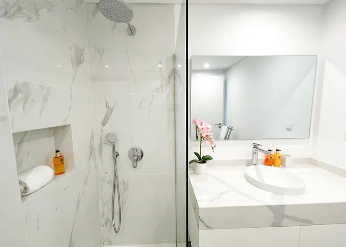 Enchanted Bay * Câmara de Lobos