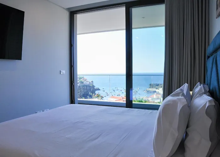 Enchanted Bay * 카메라데로보스