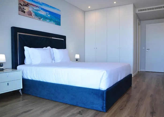 아파트 Enchanted Bay